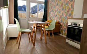 Nid Douillet En Suisse Normande